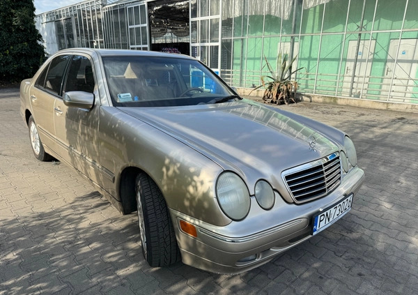 Mercedes-Benz Klasa E cena 19900 przebieg: 71000, rok produkcji 2001 z Konin małe 301